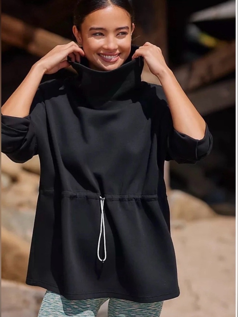 Varley Black Funnel-Neck Drawstring Tunic